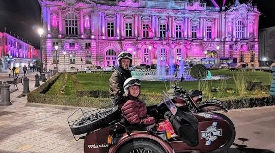 Retro sidecar tour by night