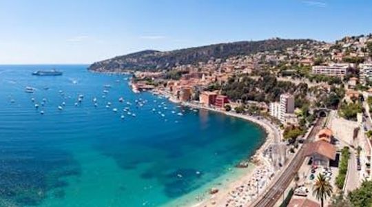 Private Cannes and Antibes trip from Nice or Villefranche ports