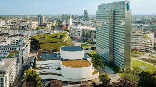Düsseldorf's New Centre Guided Tour