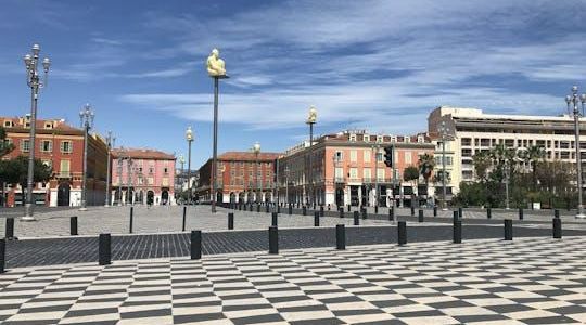 Old Town exploration game and tour in Nice