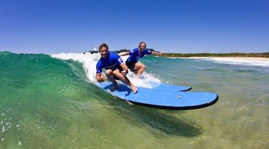 Beginner surf lesson at Byron Bay