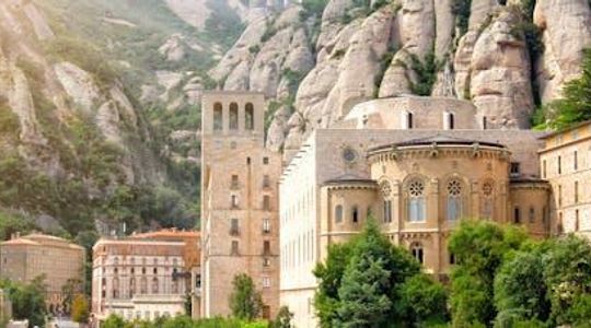 Montserrat ticket to the Audiovisual Space and Museum of Montserrat for groups