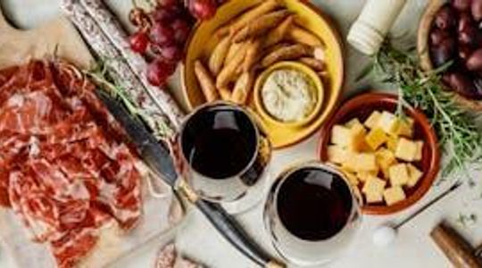 Private Insider walking tour in Madrid with optional tapas tasting