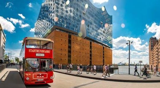 Hamburg hop-on hop-off bus tour 1-day ticket