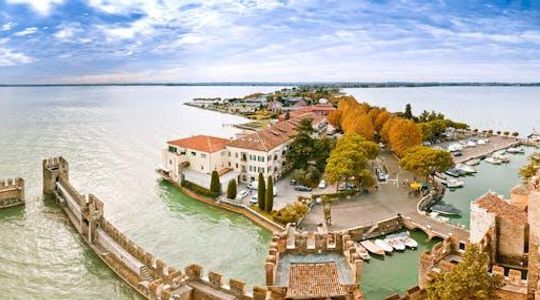 Boat tour of Sirmione Peninsula