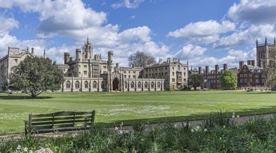 Cambridge secret society, top places and hidden gems city game