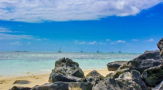 Mauritius five island private speedboat hire