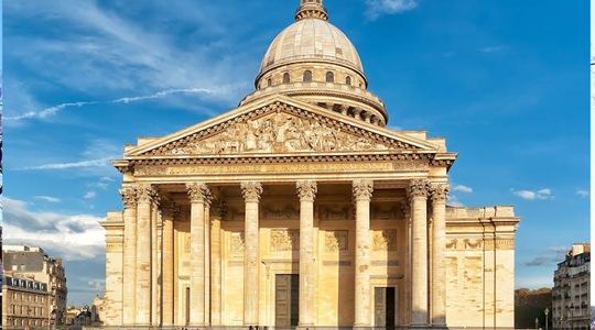 Paris audio guide with TravelMate app