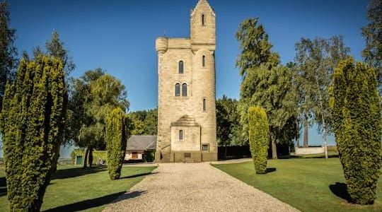 Day trip to Somme Battlefields, Australian memorial and Amiens cathedral from Paris