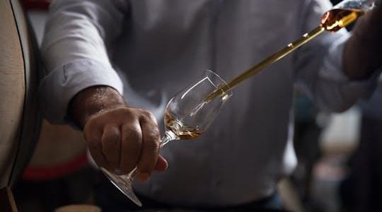 "3 facets of the Cognac country" private tour from Angouleme