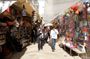 Shopping and walking tour in Bari