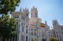 Discover Madrid on a guided tour with a local