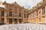 Palace of Versailles and the Trianon with transportation from Paris