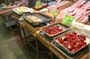 Nishiki Market breakfast walking food tour