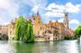 Self guided tour with interactive city game of Bruges