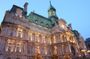 Christmas walking tour in Old Montréal