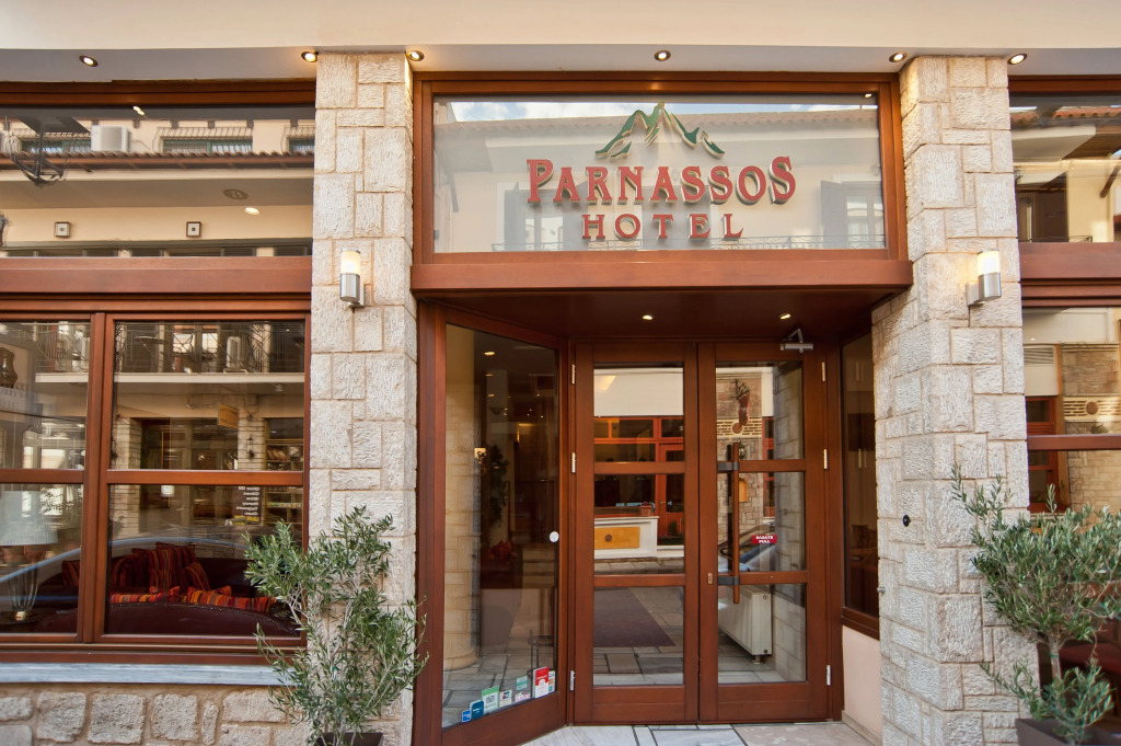 Discover comfort and convenience at Parnassos Delphi Hotel, your ideal base for exploring Delphi's rich history and stunning landscapes.