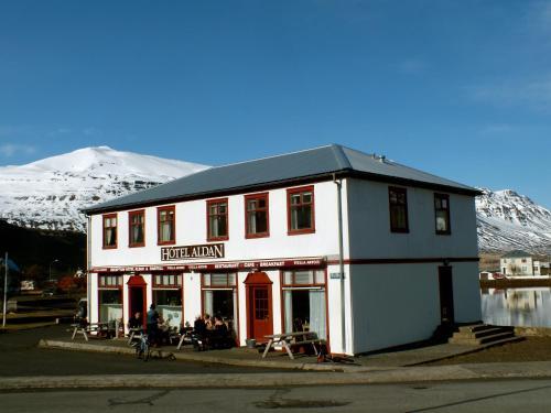Experience the charm of Seydisfjordur at Hótel Snæfell, where comfort meets local culture. Enjoy cozy accommodations, delicious cuisine, and breathtaking landscapes.