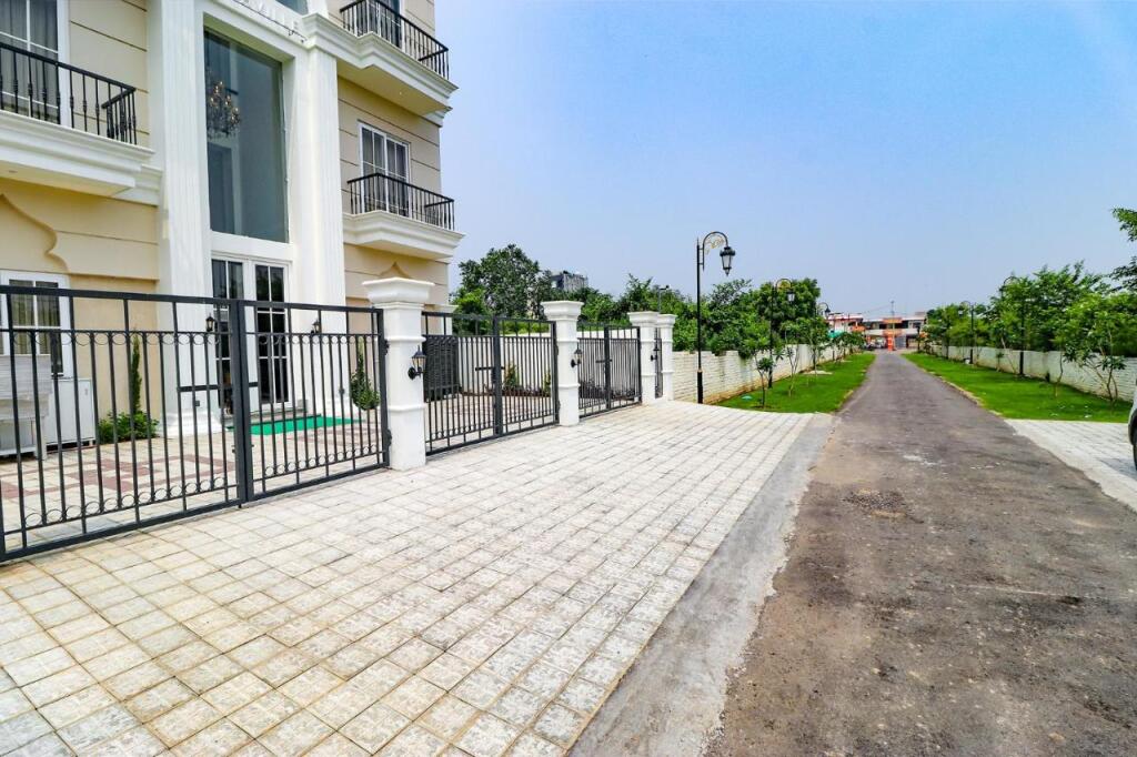 Underdoggs Sports Sports Bar Grill Near Me Underdoggs Brewery