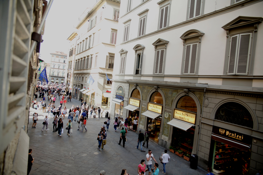 Experience the charm of Florence at Maxim Axial, a centrally located hotel offering comfort, convenience, and local attractions just steps away.