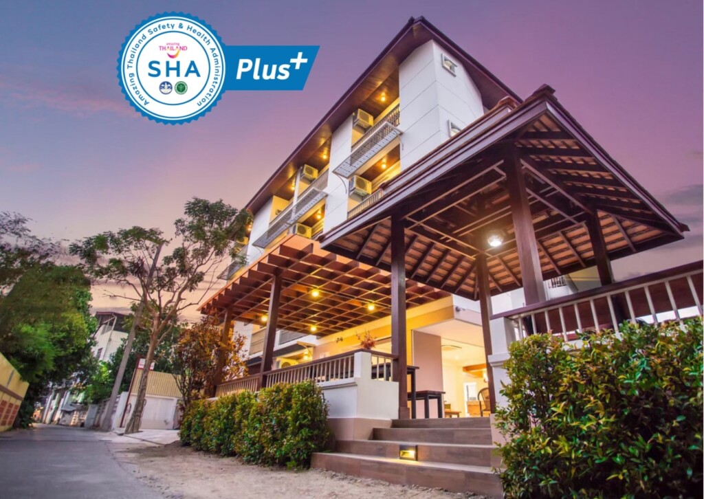 Experience comfort and convenience at Rendezvous Classic House in Chiang Mai, perfect for travelers seeking cultural adventures and relaxation.